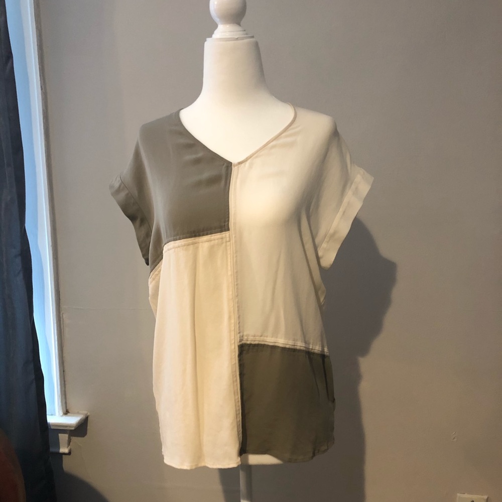 Theory short sleeved blouse